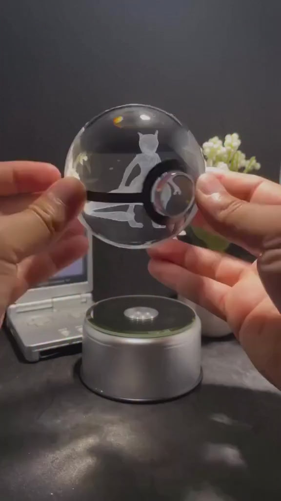 Glow Crystal Poke Ball